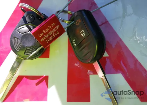 2017 Ford Focus Se from USA, damaged, VIN 1FADP3K23HL249230